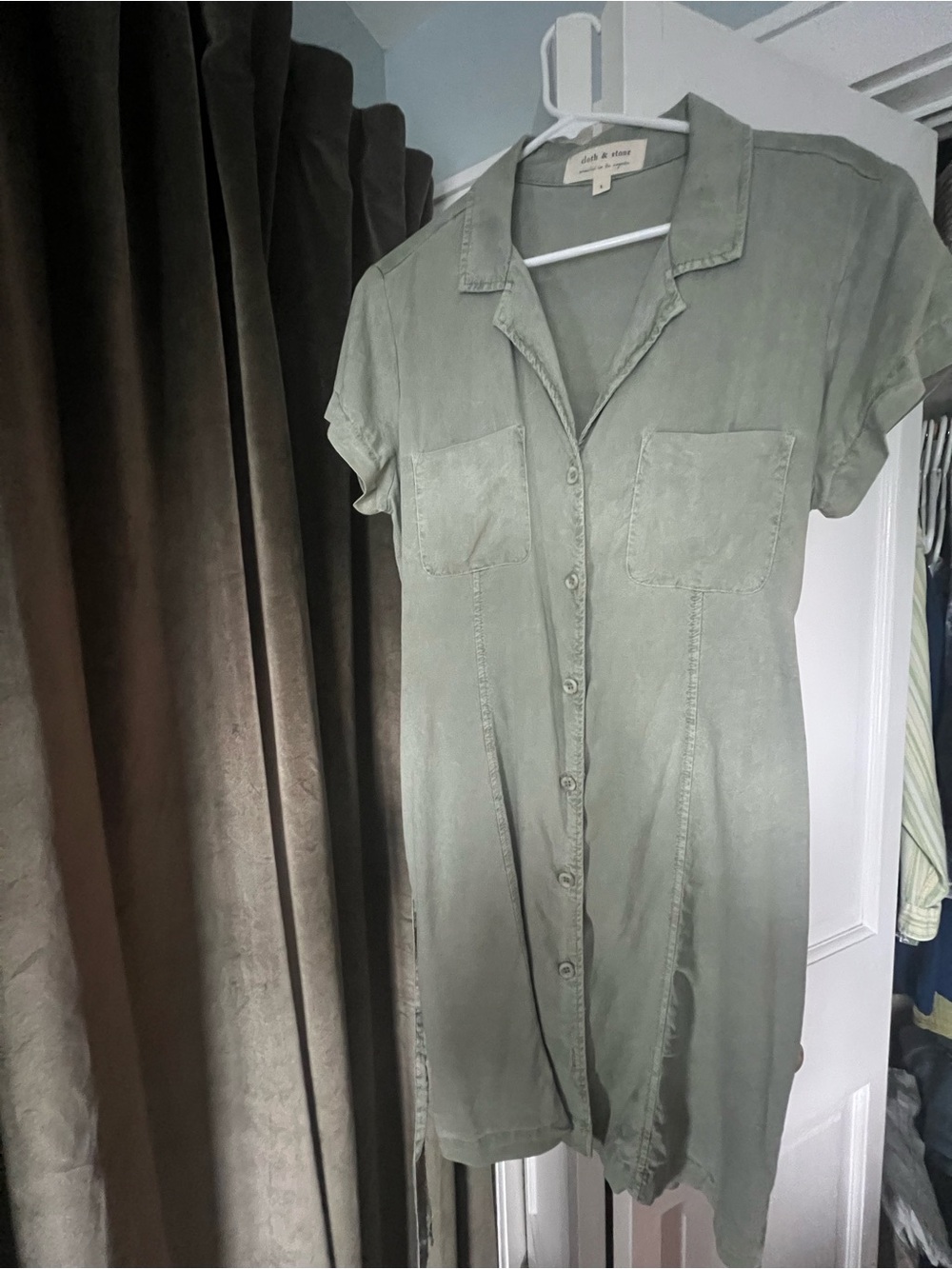 cloth & stone Olive Green Button-Front Shirt Dress